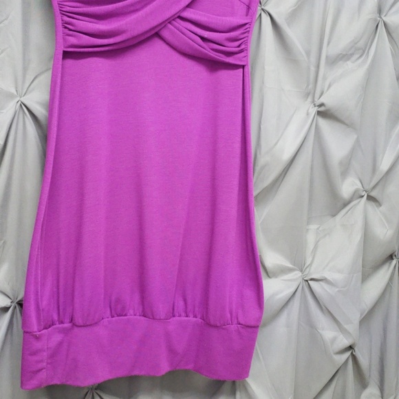 Dress.  Medium sleeveless bodycon - Picture 3 of 7